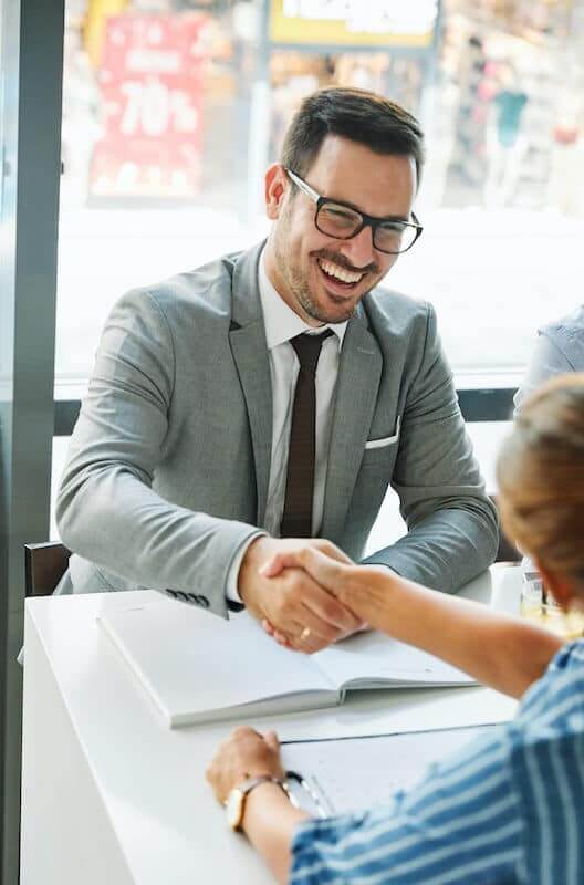 lawyer-shaking-hand